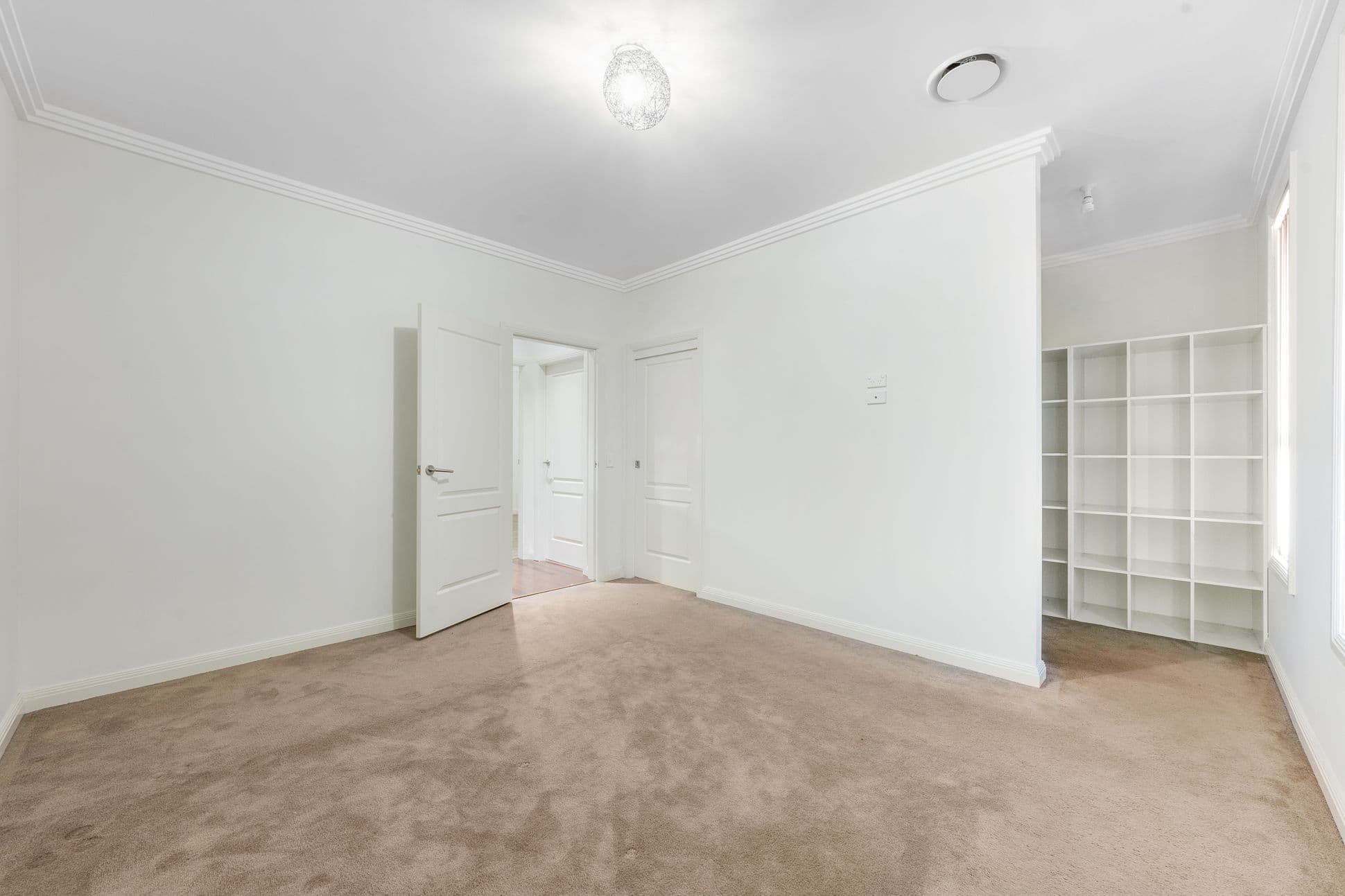 Minto NSW 2566, Minto - Thumbnail 8