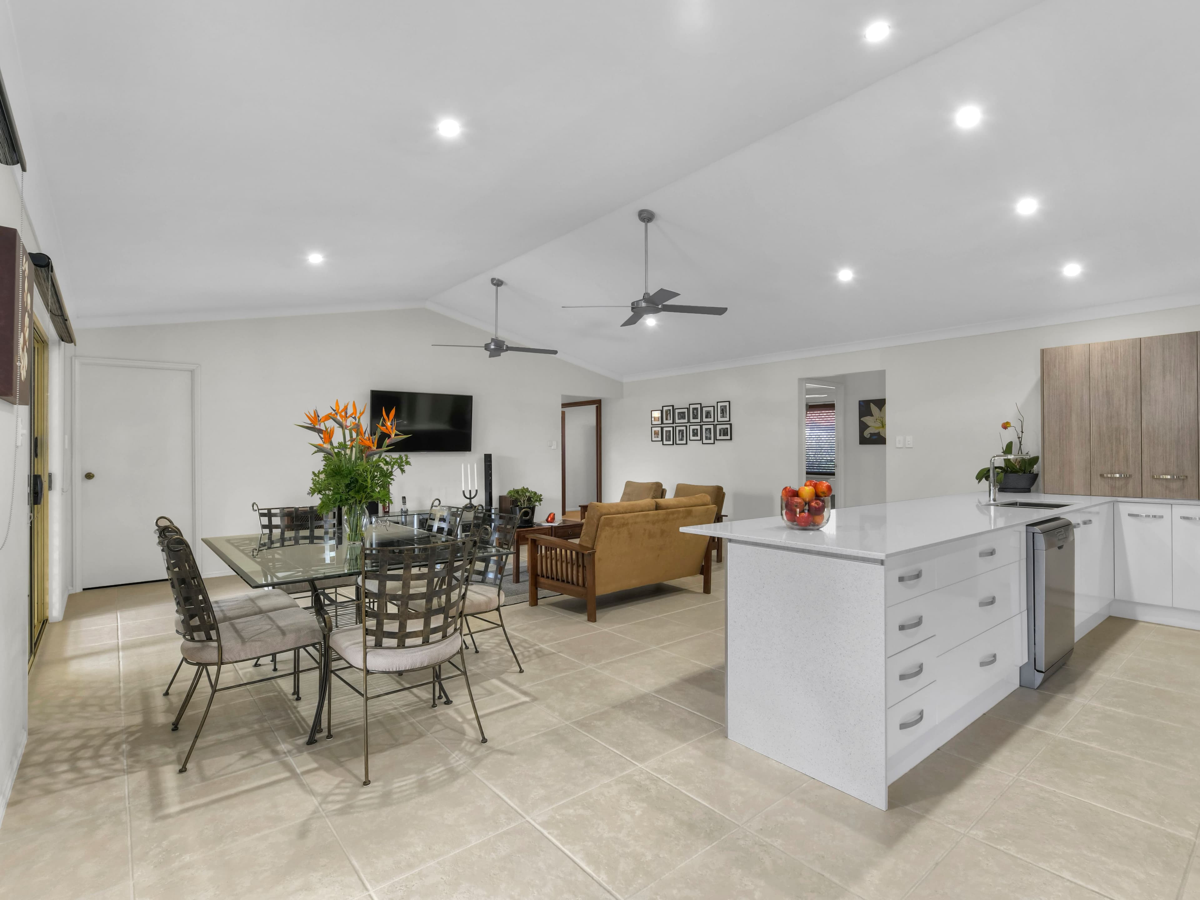 12 Ridley Road, Bridgeman Downs QLD 4035, Bridgeman Downs - Thumbnail 6