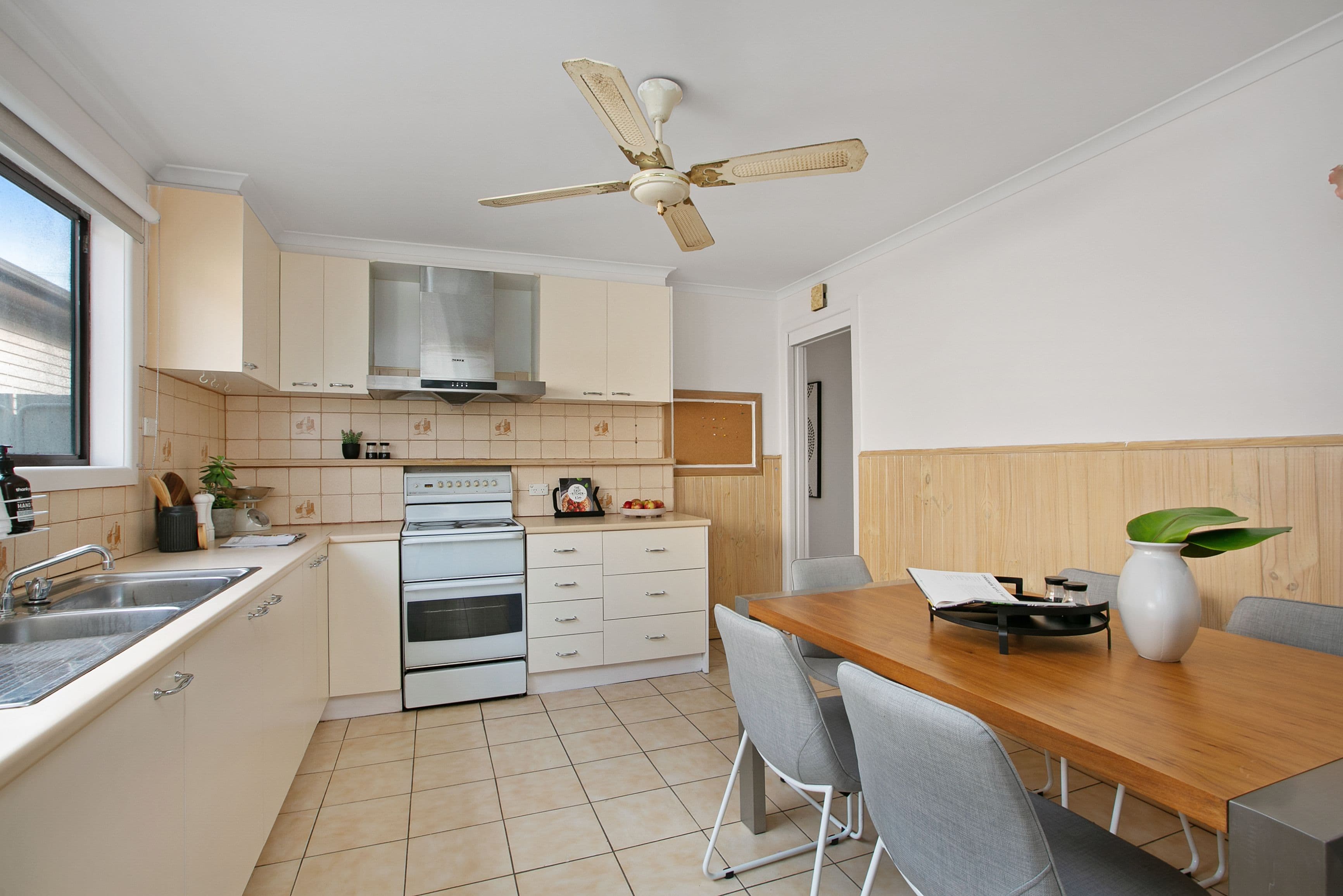 218 Murray Road, Preston VIC 3072, Preston - Thumbnail 4