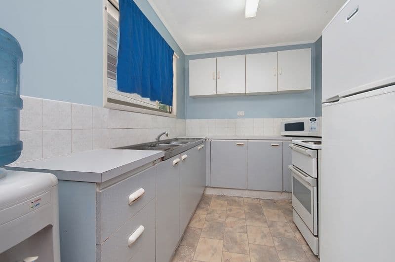 42 Kulgun Crescent, KELSO QLD 4815, Kelso - Thumbnail 5