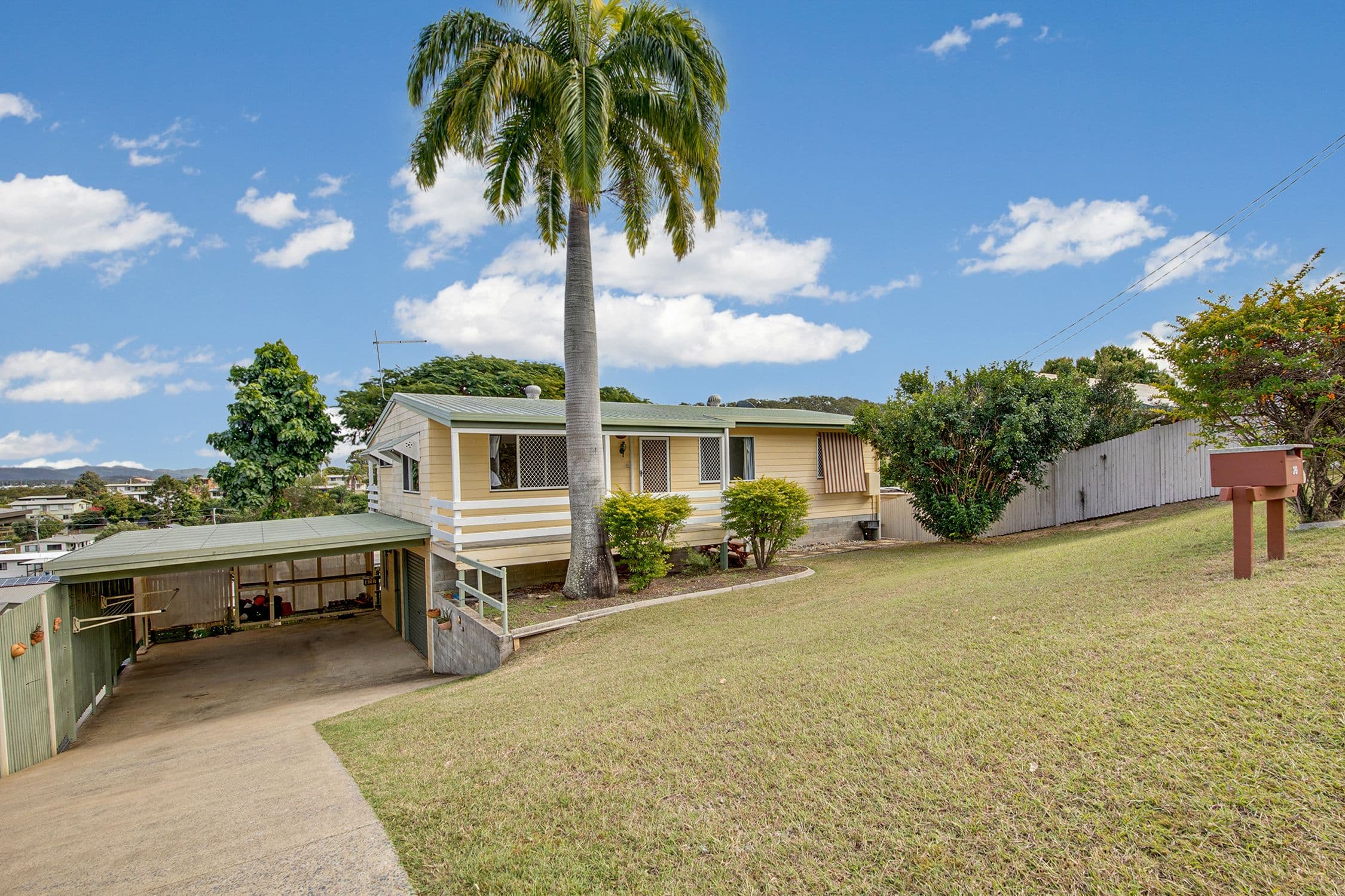 20 Wilga Street, Kin Kora QLD 4680, Kin Kora - Thumbnail 2