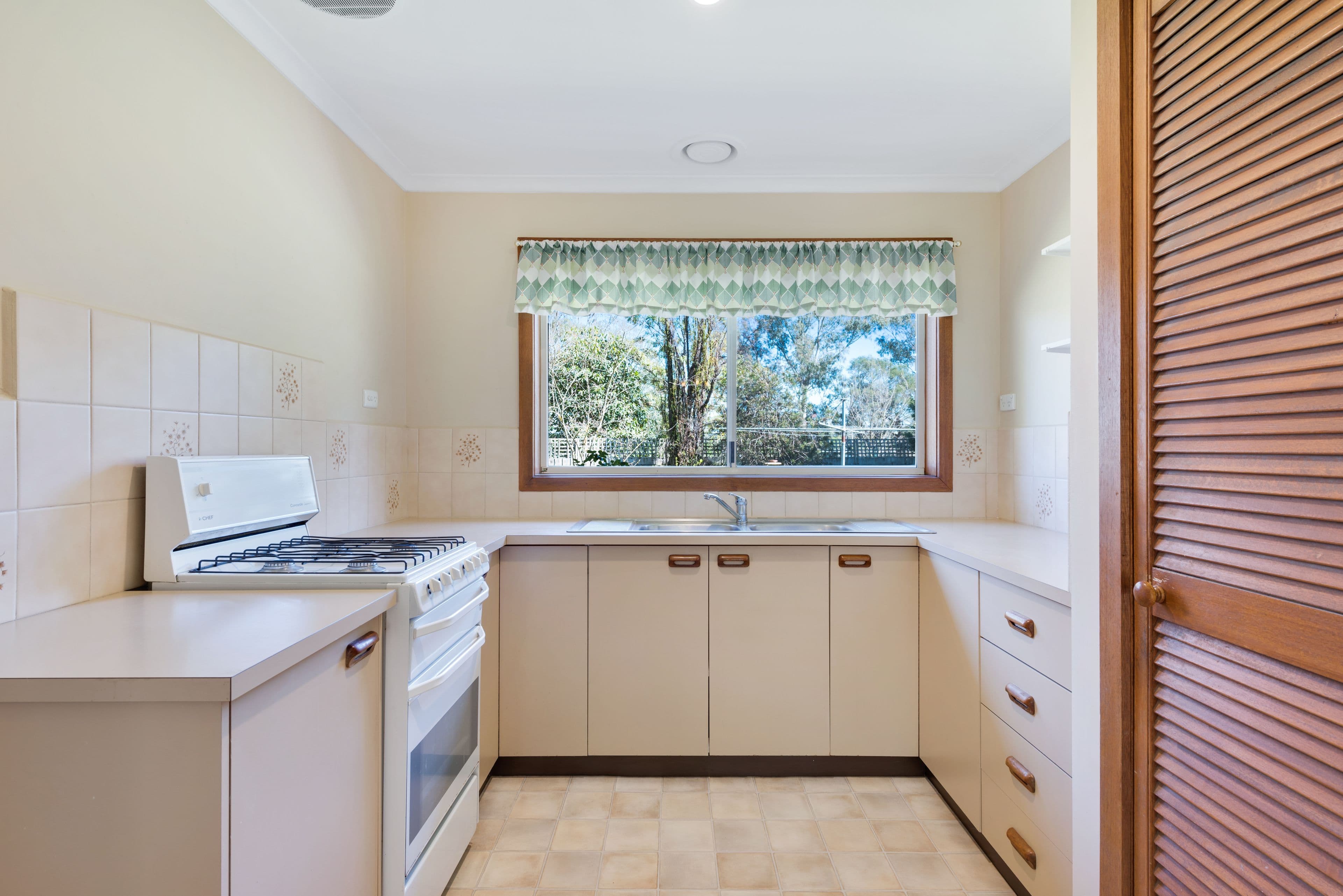 6 Berry Court, Lilydale VIC 3140, Lilydale - Thumbnail 3