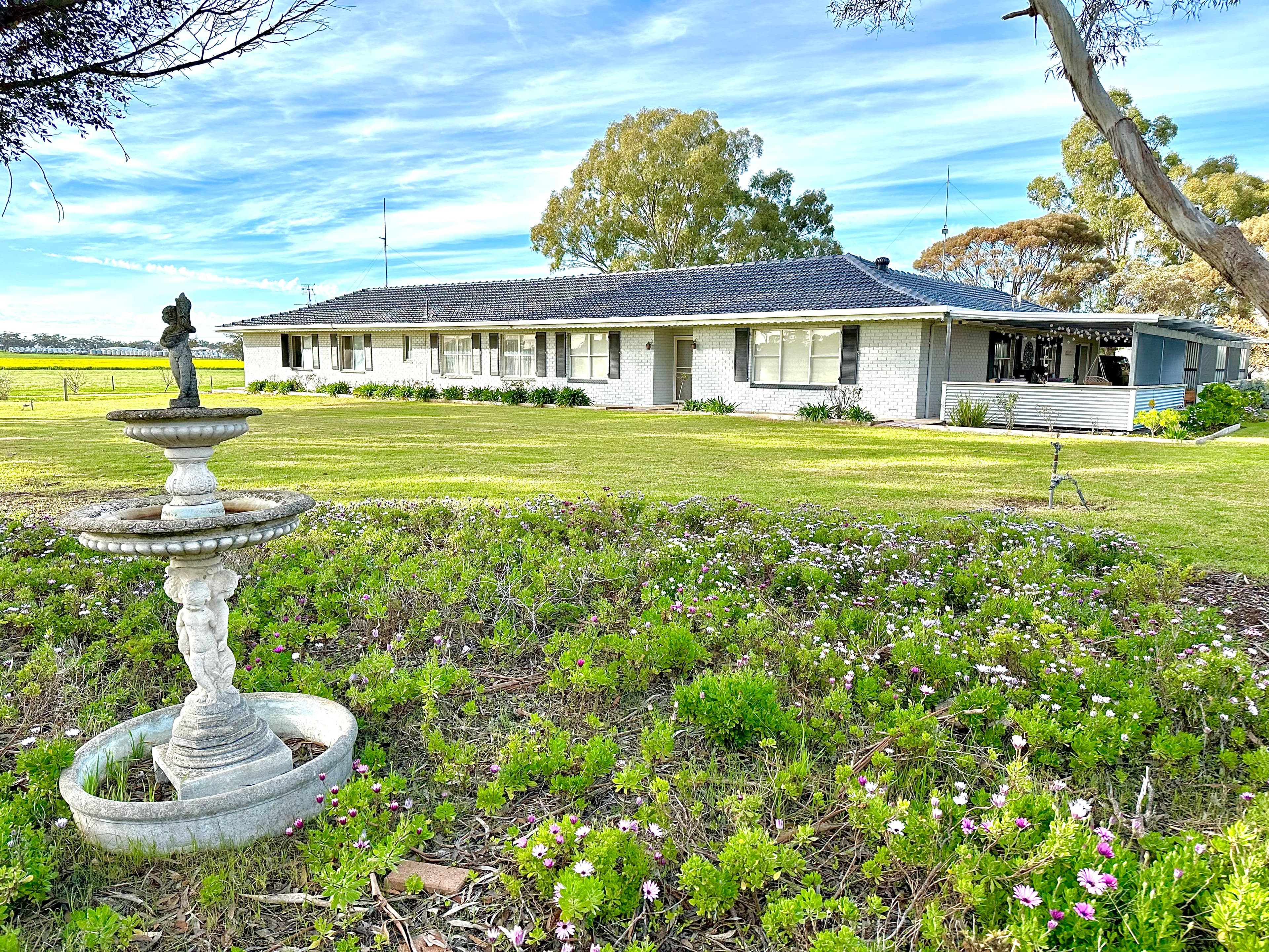 20 Hubl Road, Bordertown SA 5268, Bordertown - Image 1