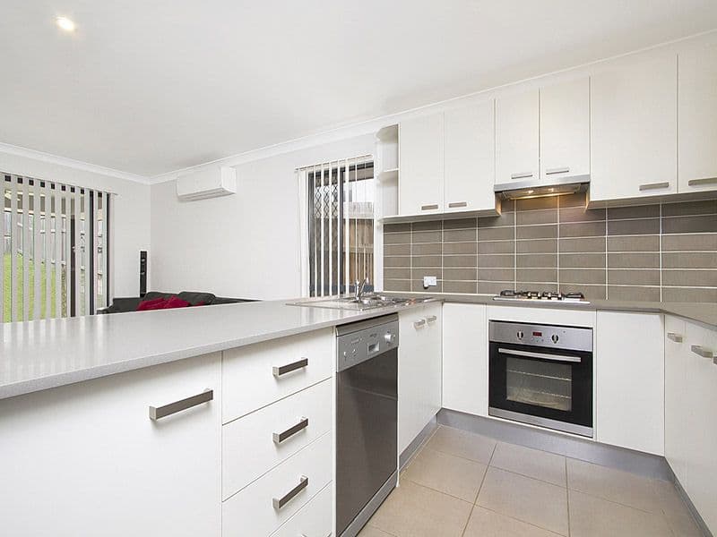 28 Nova Street, Waterford QLD 4133, Waterford - Thumbnail 2