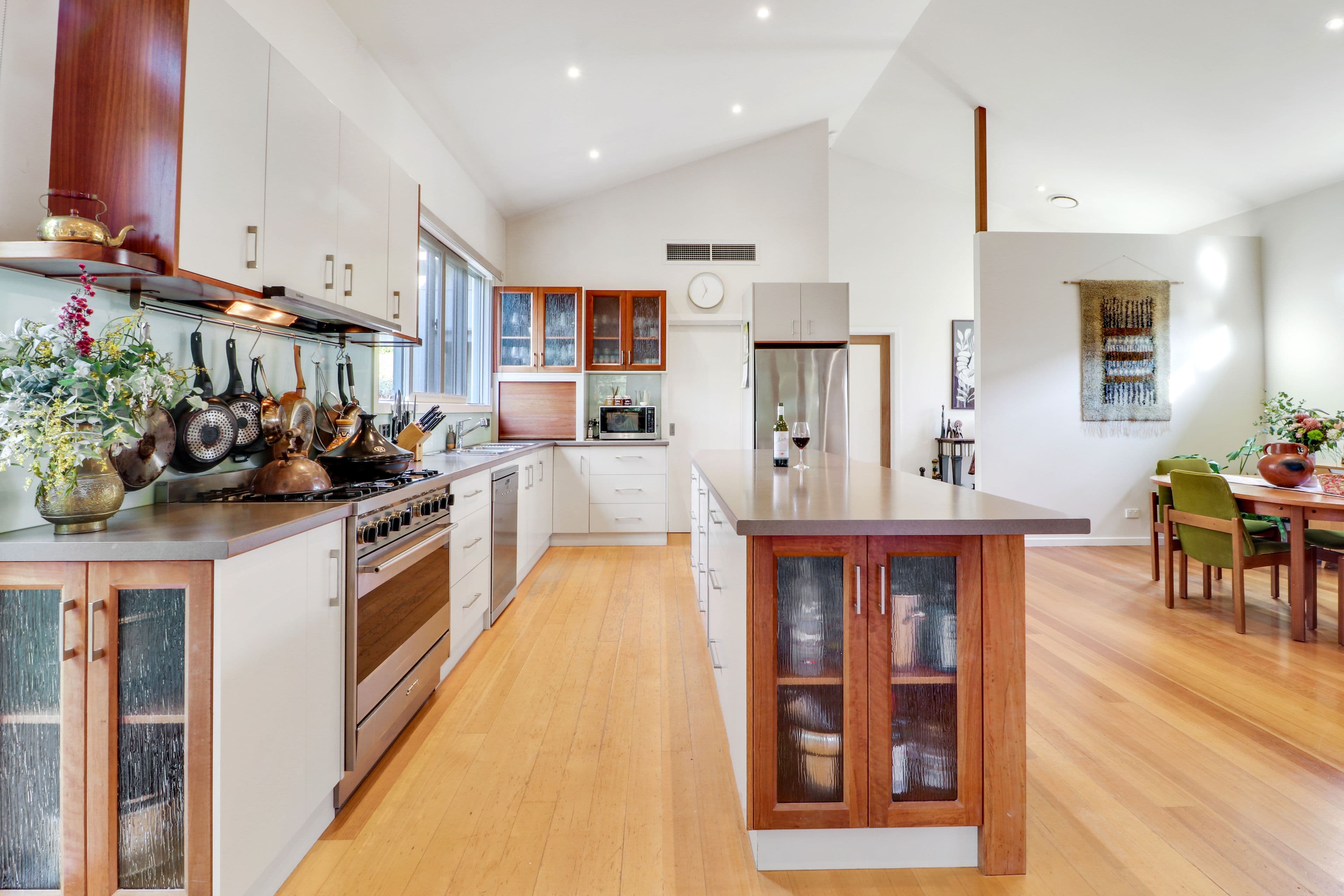 49 Elvins Street, Mansfield VIC 3722, Mansfield - Thumbnail 5