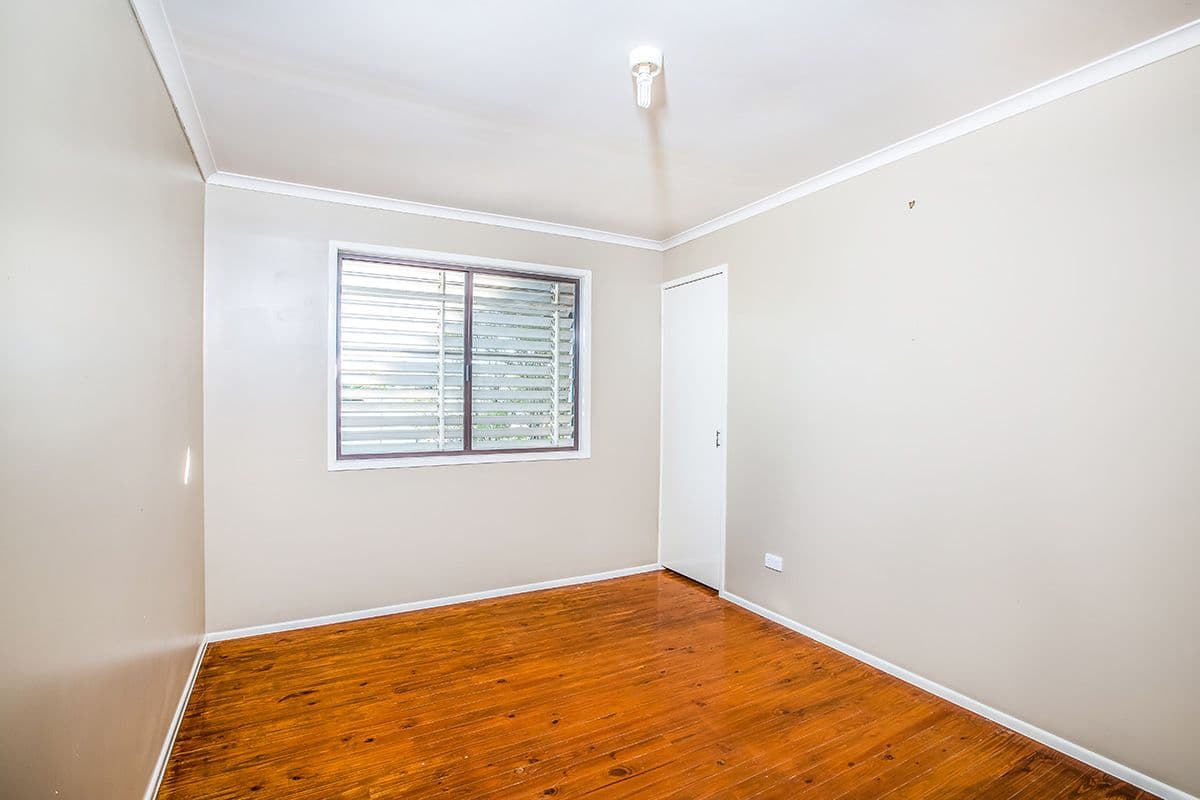 54 Navua Street, Strathpine QLD 4500, Strathpine - Thumbnail 7