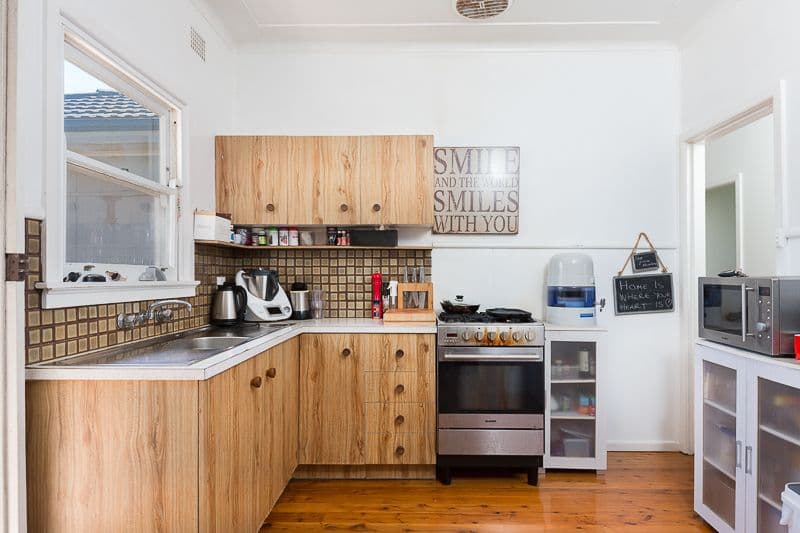 12 Carinmoney Avenue, Warilla - Thumbnail 4