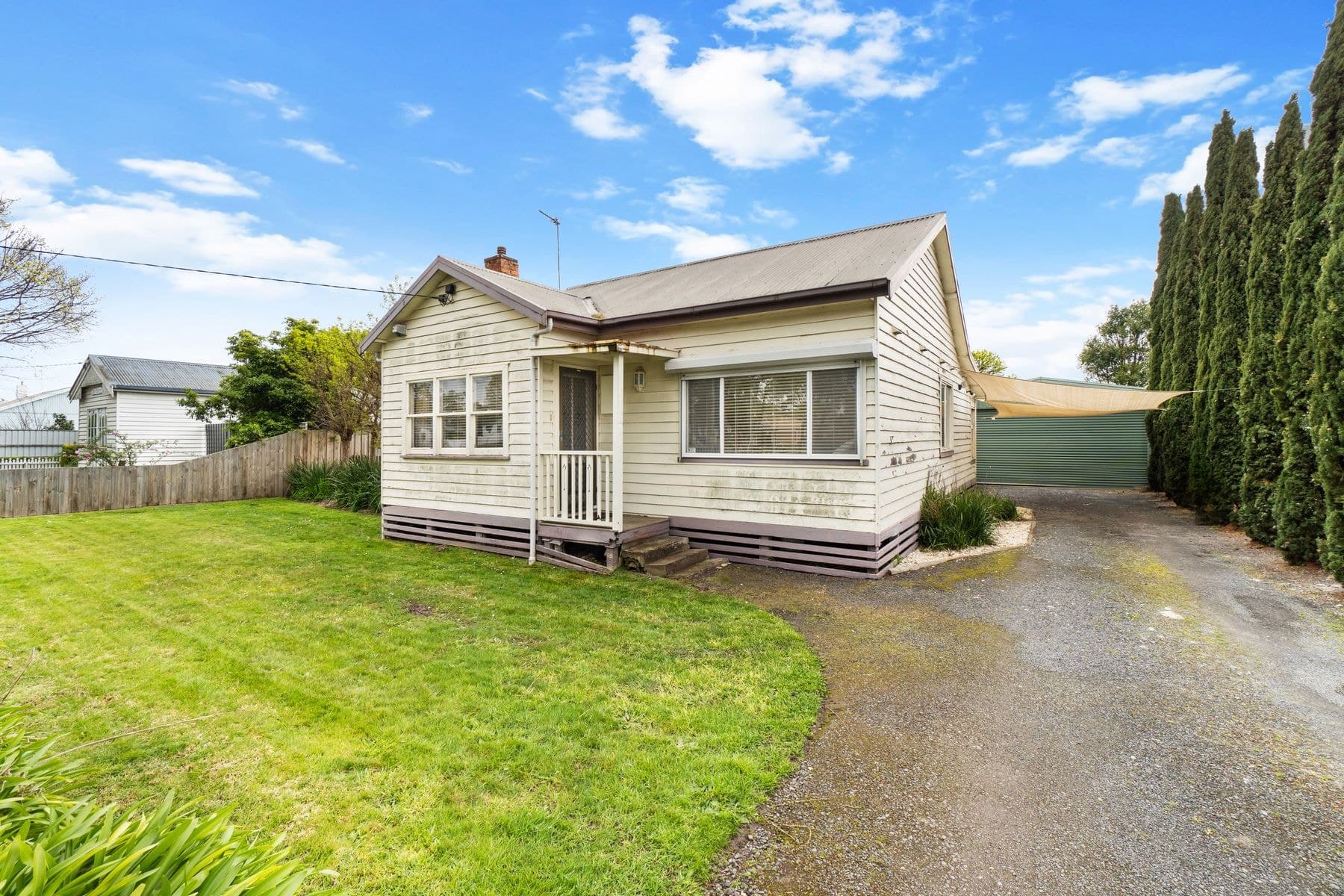 2 Pollock Avenue, Traralgon VIC 3844, Traralgon - Thumbnail 2