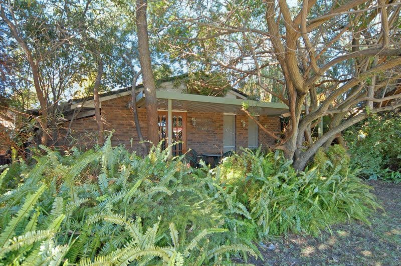 122 Morley Drive East, EDEN HILL WA 6054, Eden Hill - Thumbnail 2