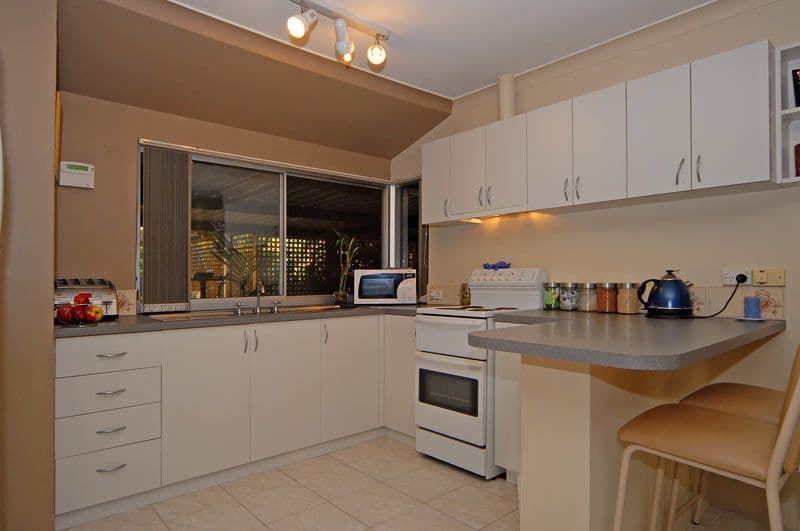 122 Morley Drive East, EDEN HILL WA 6054, Eden Hill - Thumbnail 5