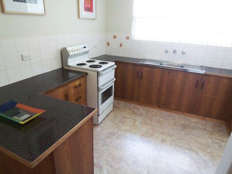 31 Hoods Road, NORTHFIELD SA 5085, Northfield - Thumbnail 2