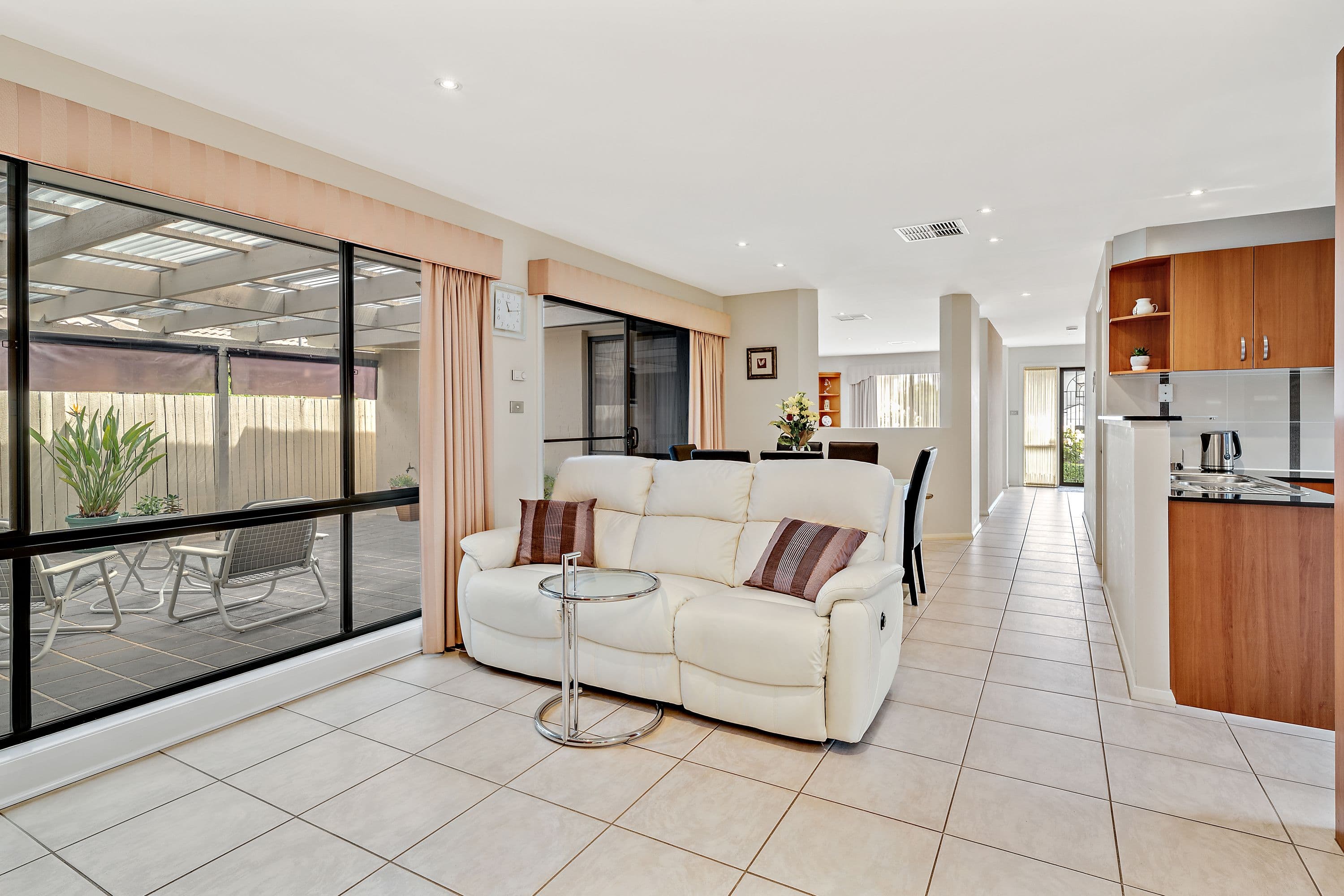 14 Medlin Street, Bruce ACT 2617, Bruce - Thumbnail 2