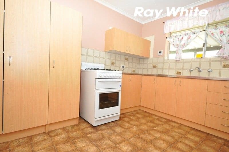 8 Carabeen Crescent, Andrews Farm SA 5114, Andrews Farm - Thumbnail 7