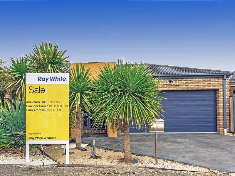 7 Lindrum Outlook, TARNEIT VIC 3029, Tarneit - Thumbnail 2