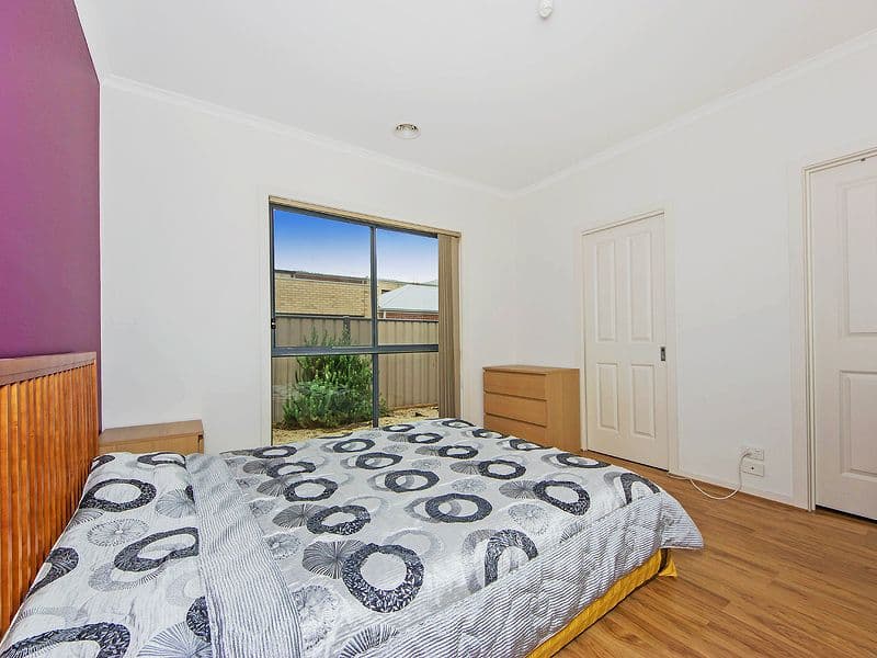 7 Lindrum Outlook, TARNEIT VIC 3029, Tarneit - Thumbnail 6