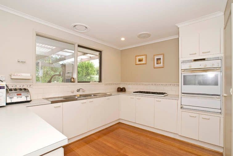 62 Birchfield Crescent, WANTIRNA VIC 3152, Wantirna - Thumbnail 3