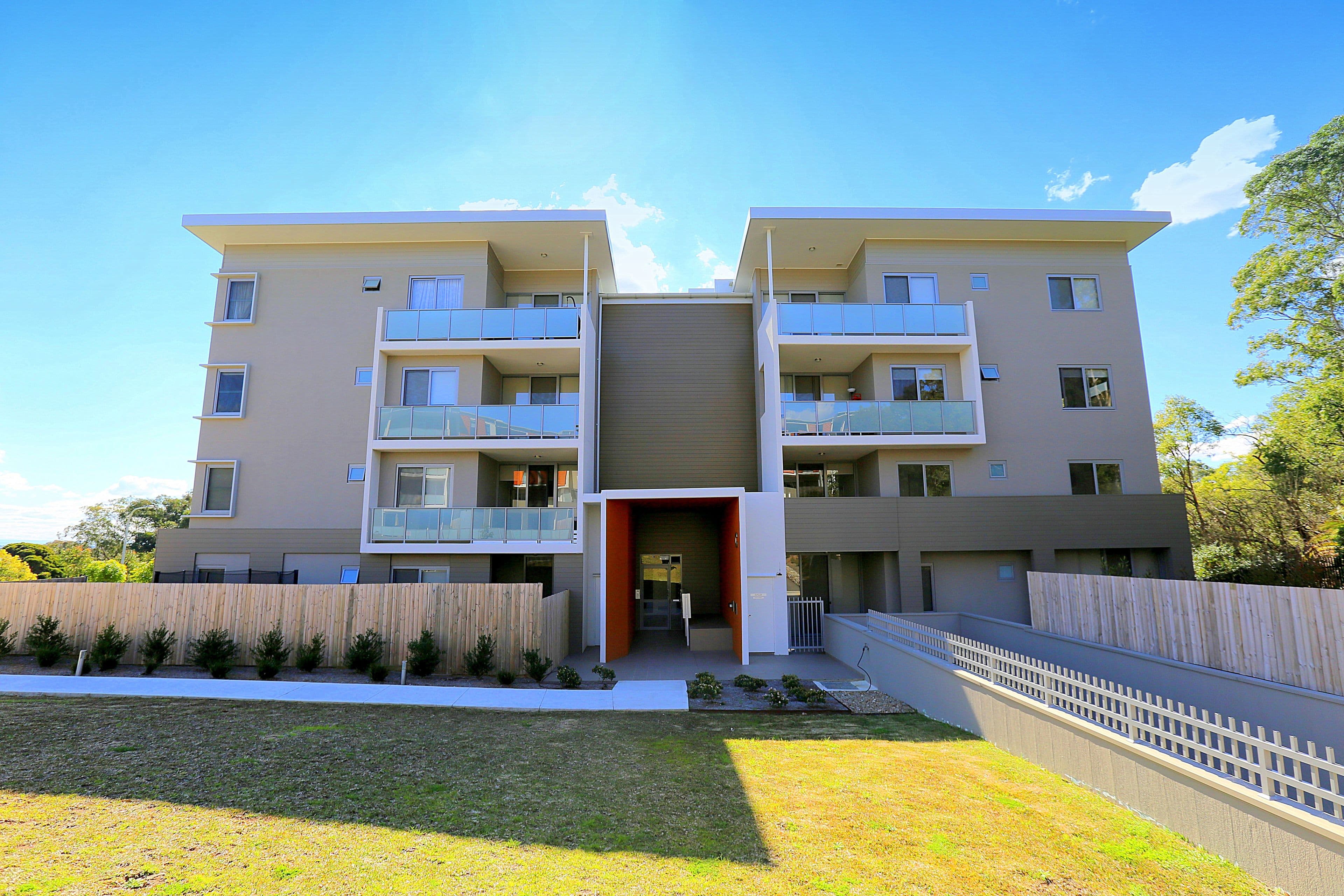 2 Rowe Drive, Potts Hill - Image 1