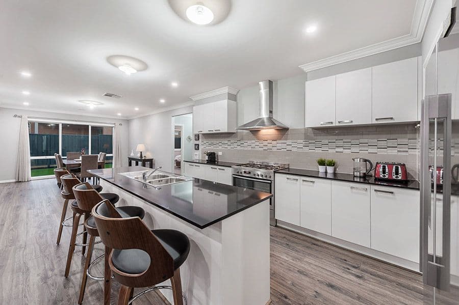 6 Vivid Way, Craigieburn VIC 3064, Craigieburn - Thumbnail 3