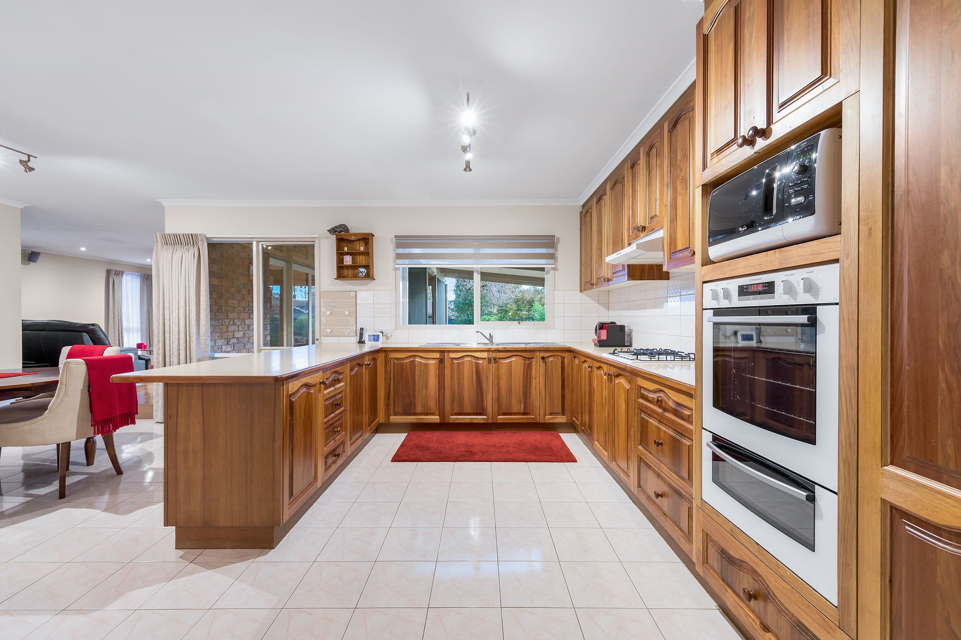 17 Narambi Close, Ferntree Gully VIC 3156, Ferntree Gully - Thumbnail 5