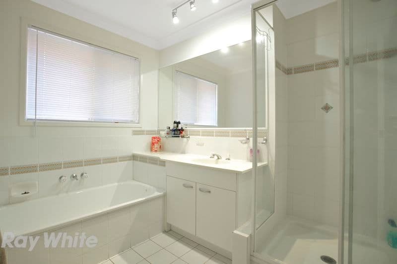 10 CONTESSA Place, BRACKEN RIDGE QLD 4017, Bracken Ridge - Thumbnail 8