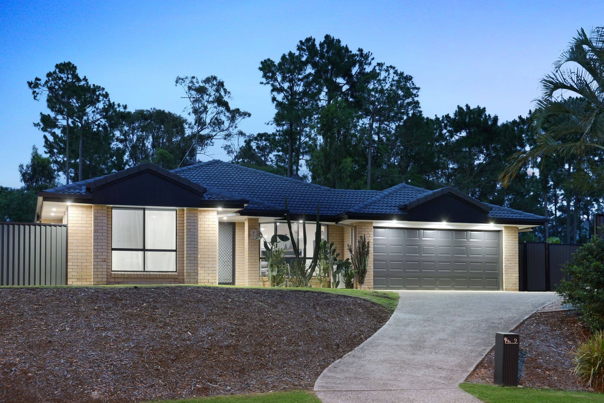 9 Duice Court, Oxenford QLD 4210, Oxenford - Thumbnail 2