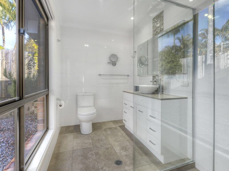 8 Rani Close, MOUNT OMMANEY QLD 4074, Mount Ommaney - Thumbnail 7