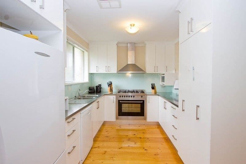 8 Sherwood Avenue, HAPPY VALLEY SA 5159, Happy Valley - Image 1