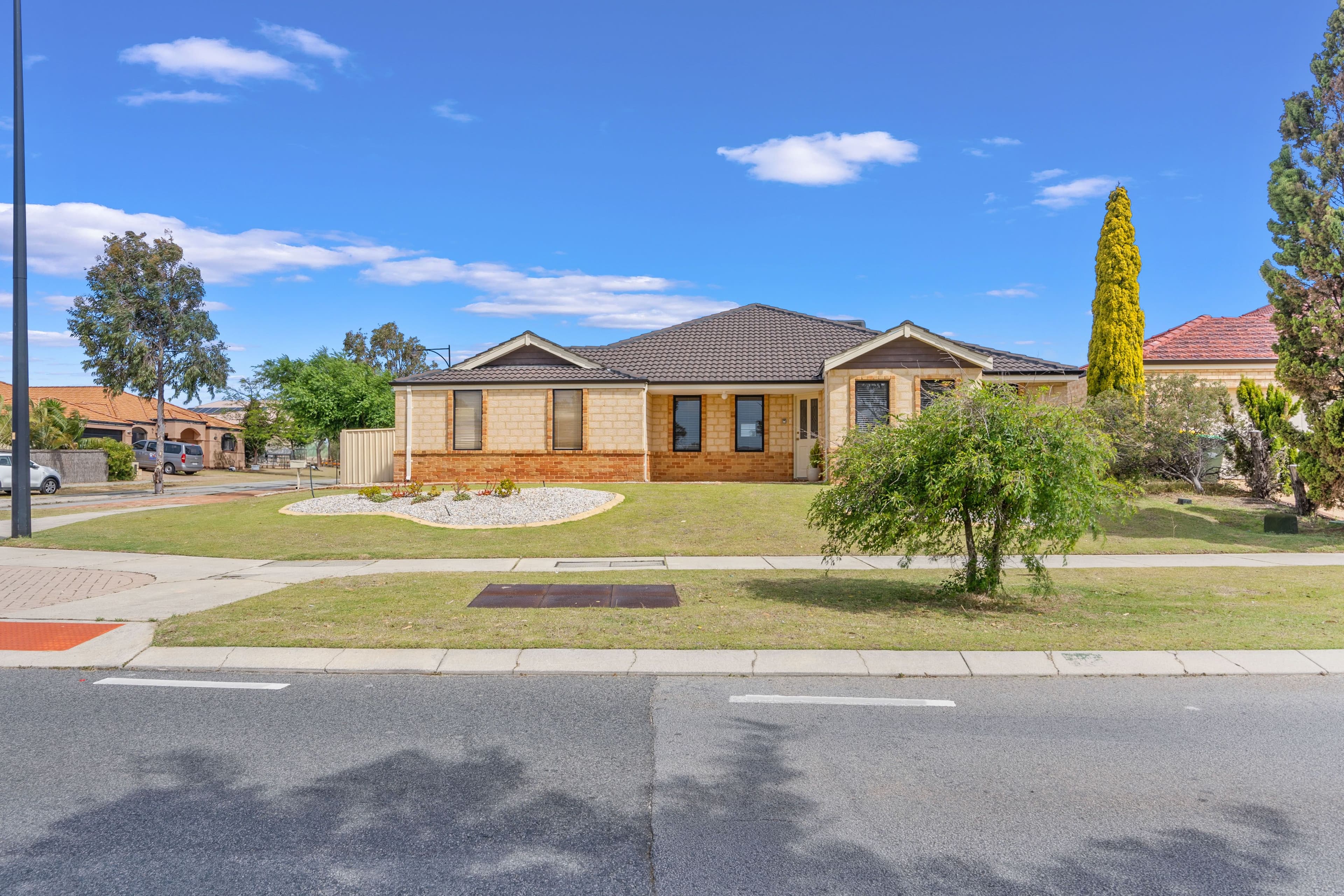 46 Kingsbridge Boulevard, Butler WA 6036, Butler - Thumbnail 2