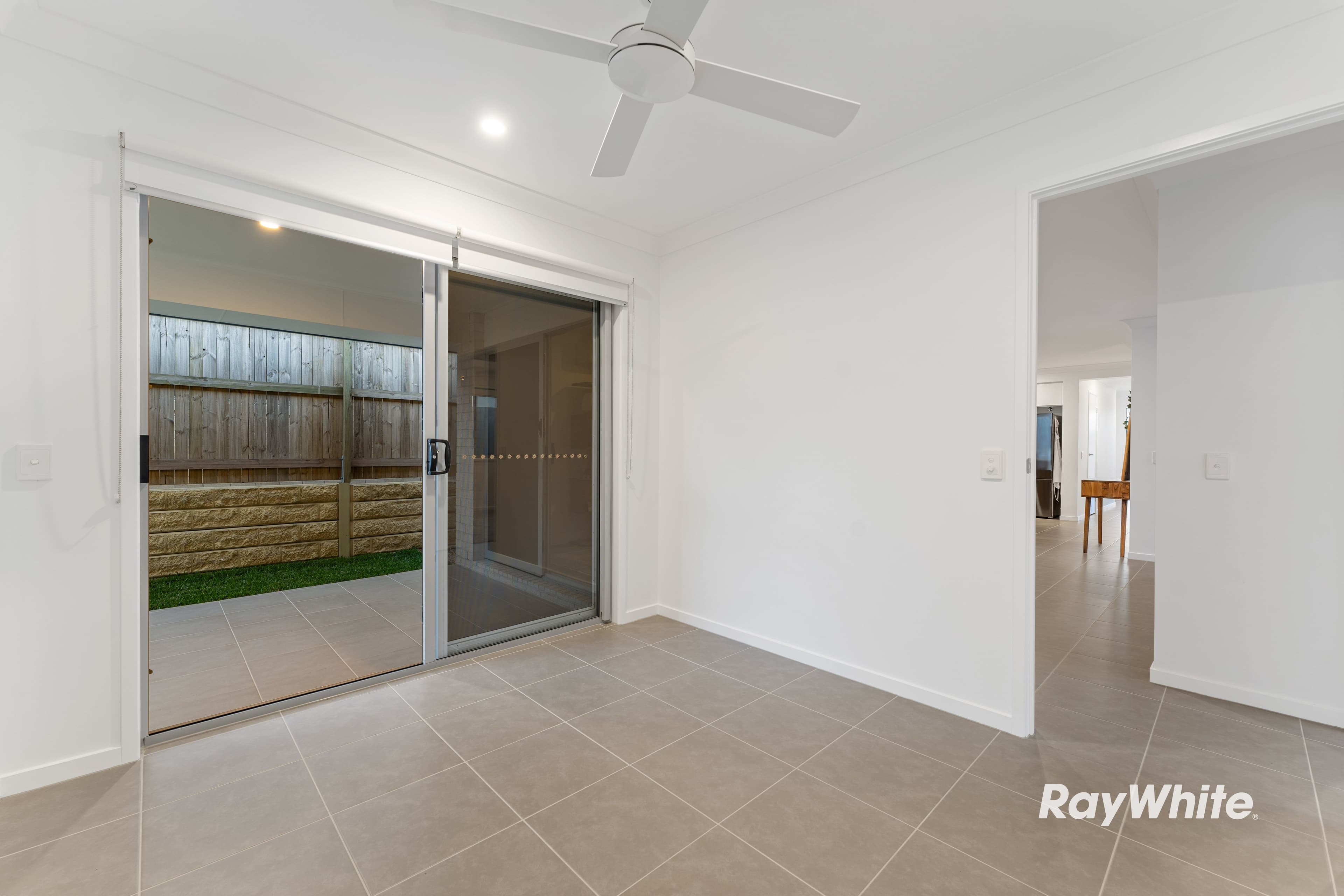 16 Austin Way, Park Ridge QLD 4125, Park Ridge - Thumbnail 8