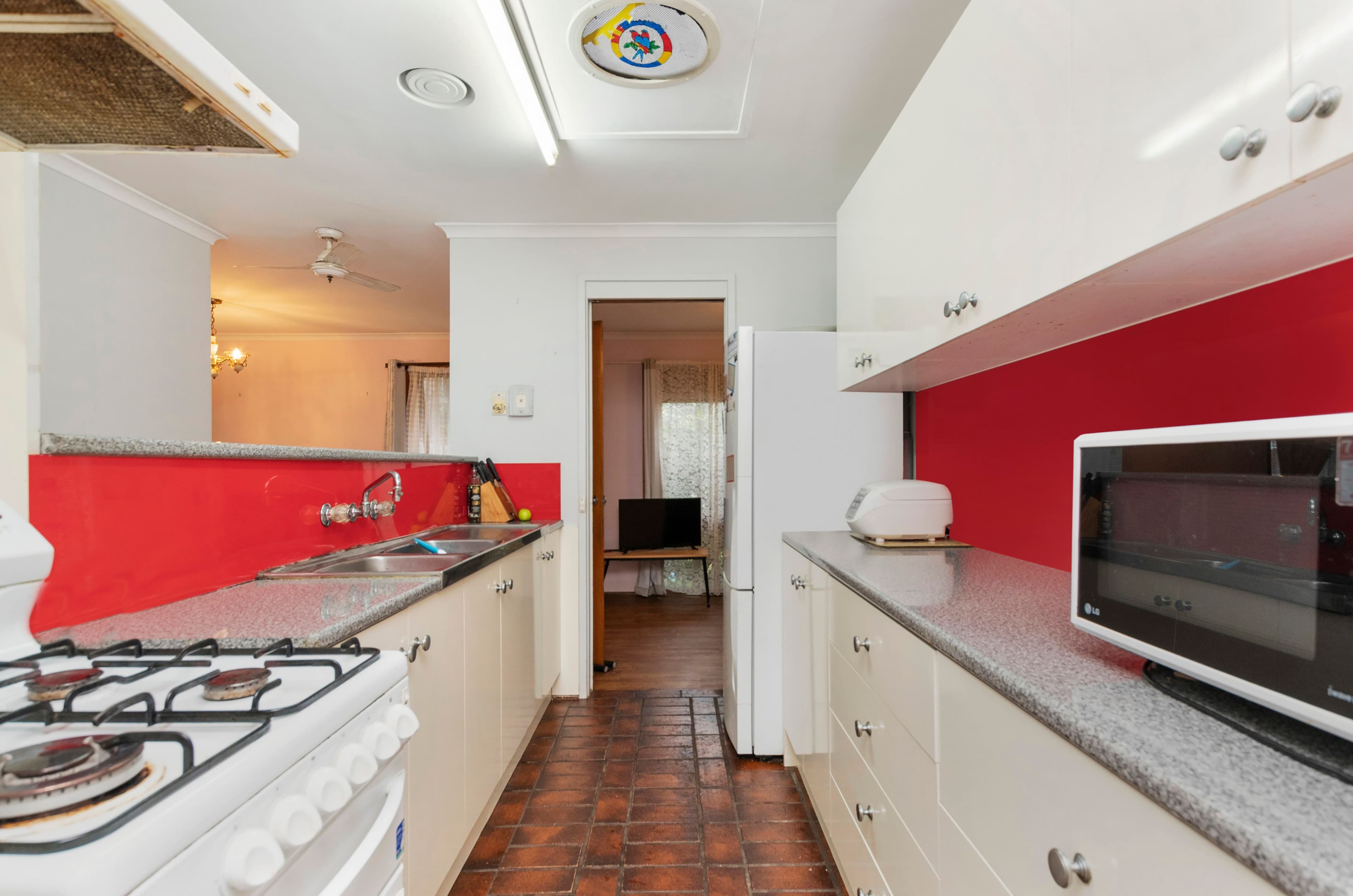5 Sheville Grove, Warrnambool VIC 3280, Warrnambool - Thumbnail 3