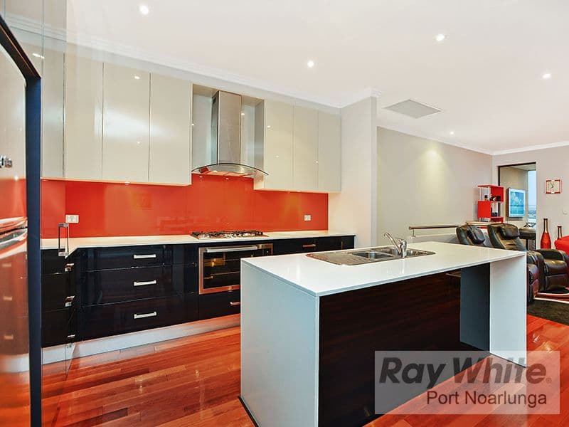 7 Geoffrey Avenue, Port Noarlunga SA 5167, Port Noarlunga - Thumbnail 8