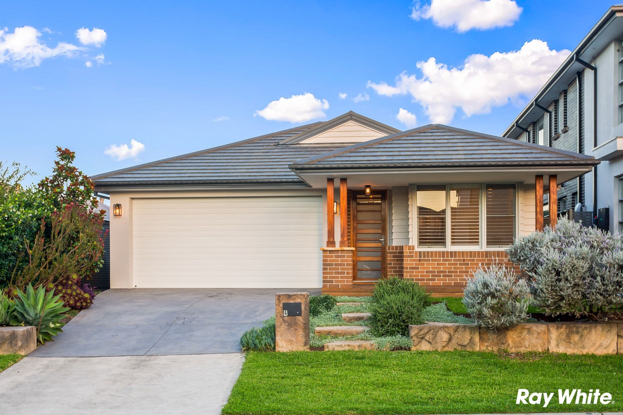 4 Navelina Street, Gables NSW 2765, Gables - Thumbnail 2
