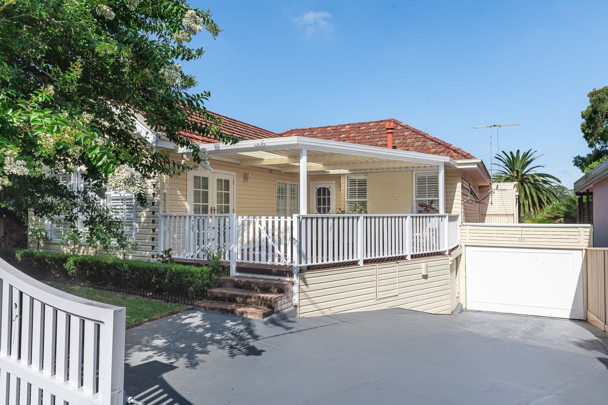 13 Kanoona Street, Caringbah South NSW 2229, Caringbah South - Thumbnail 3