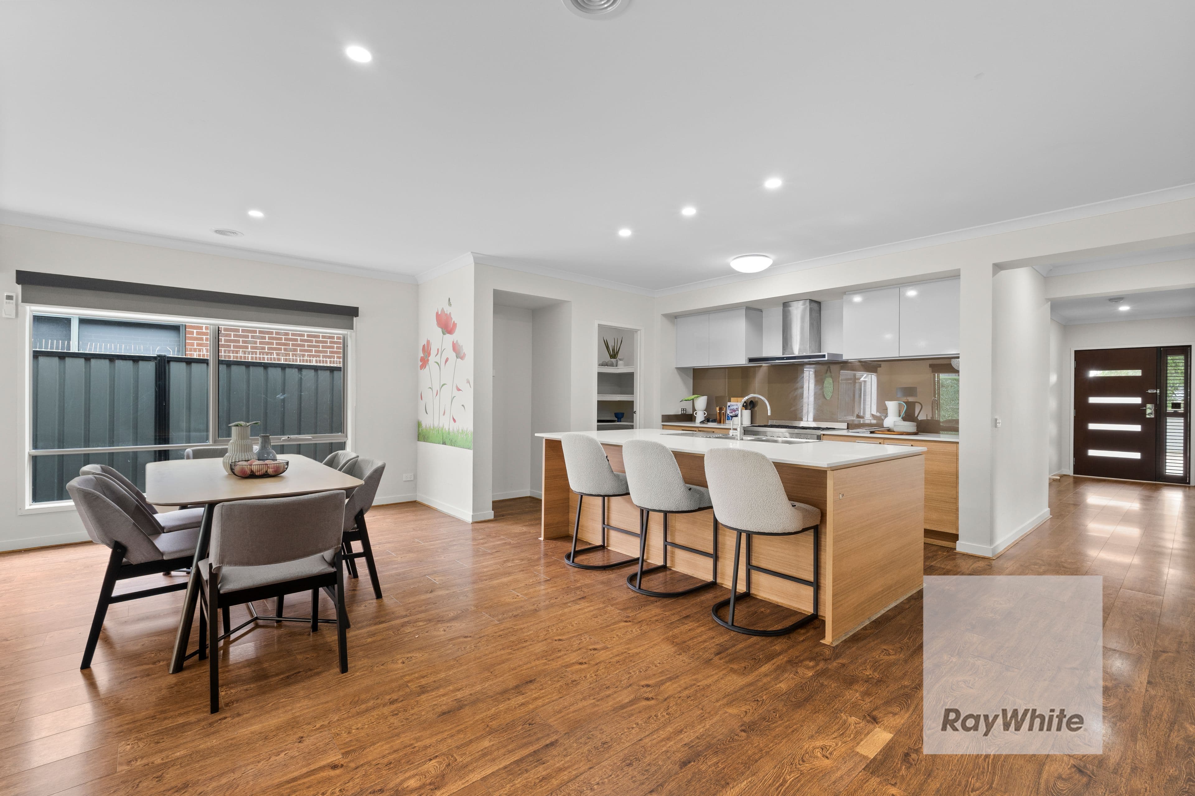 32 Friesian Street, Mernda VIC 3754, Mernda - Thumbnail 2