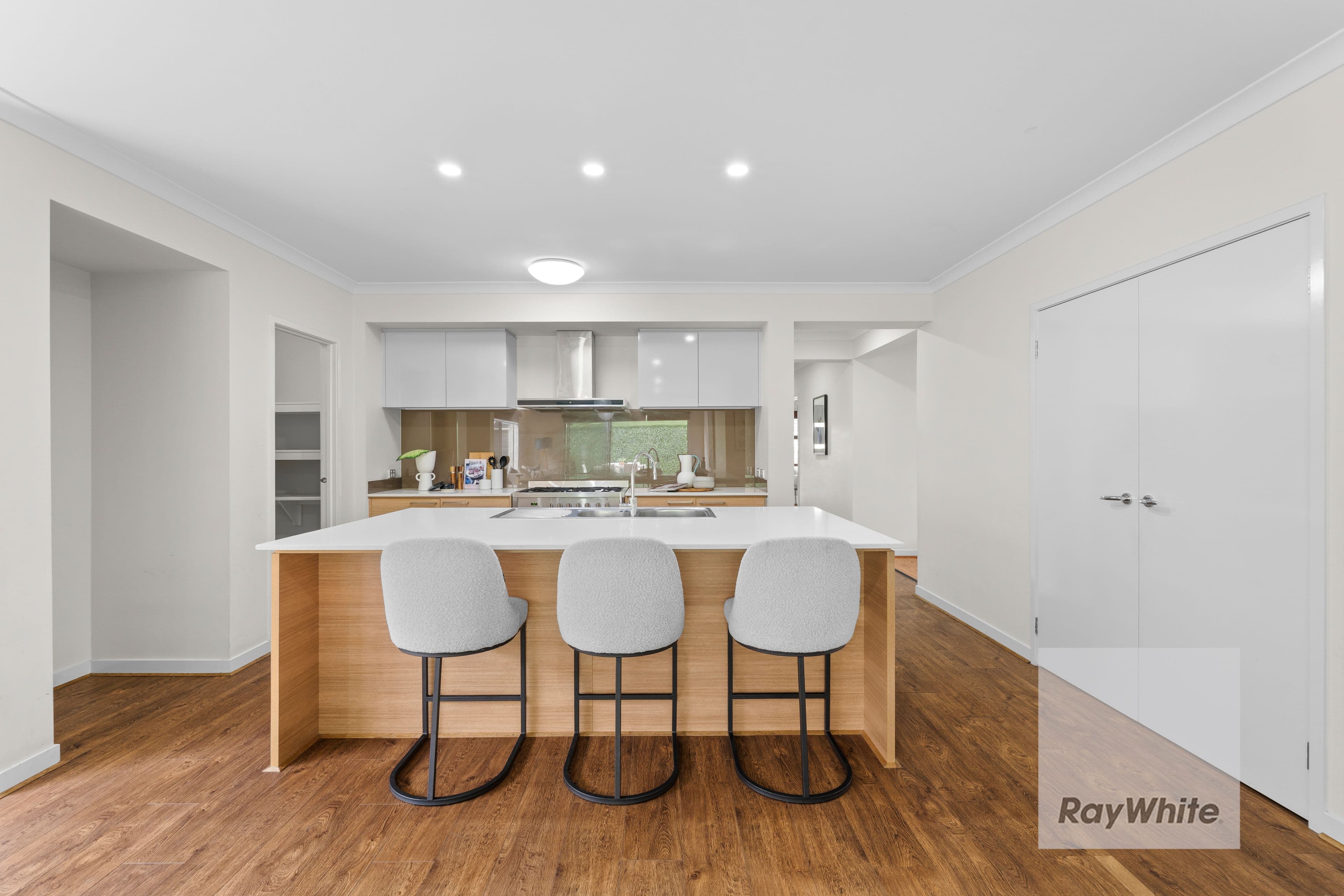 32 Friesian Street, Mernda VIC 3754, Mernda - Thumbnail 3