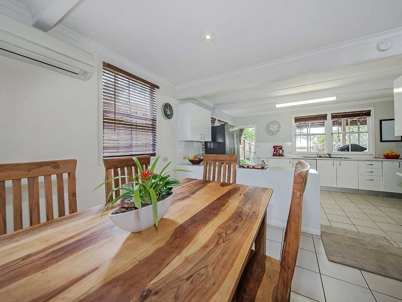 14 Macrossan Avenue, NORMAN PARK QLD 4170, Norman Park - Thumbnail 4