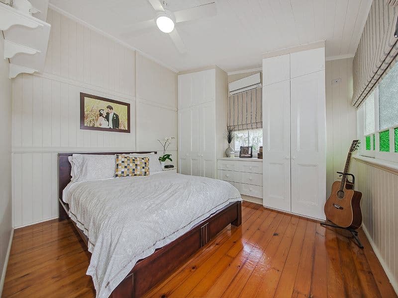 14 Macrossan Avenue, NORMAN PARK QLD 4170, Norman Park - Thumbnail 8