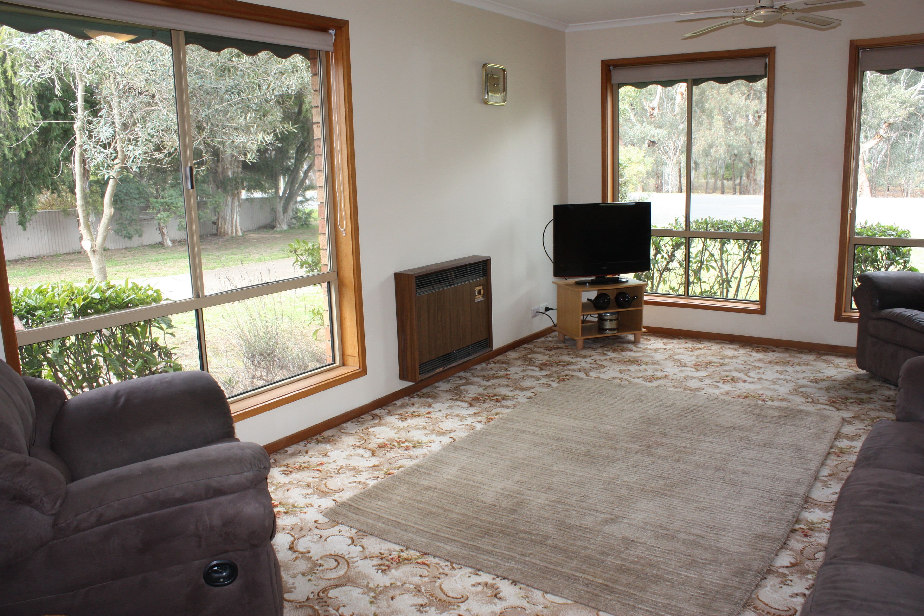 51 Federation Avenue, Corowa - Thumbnail 8