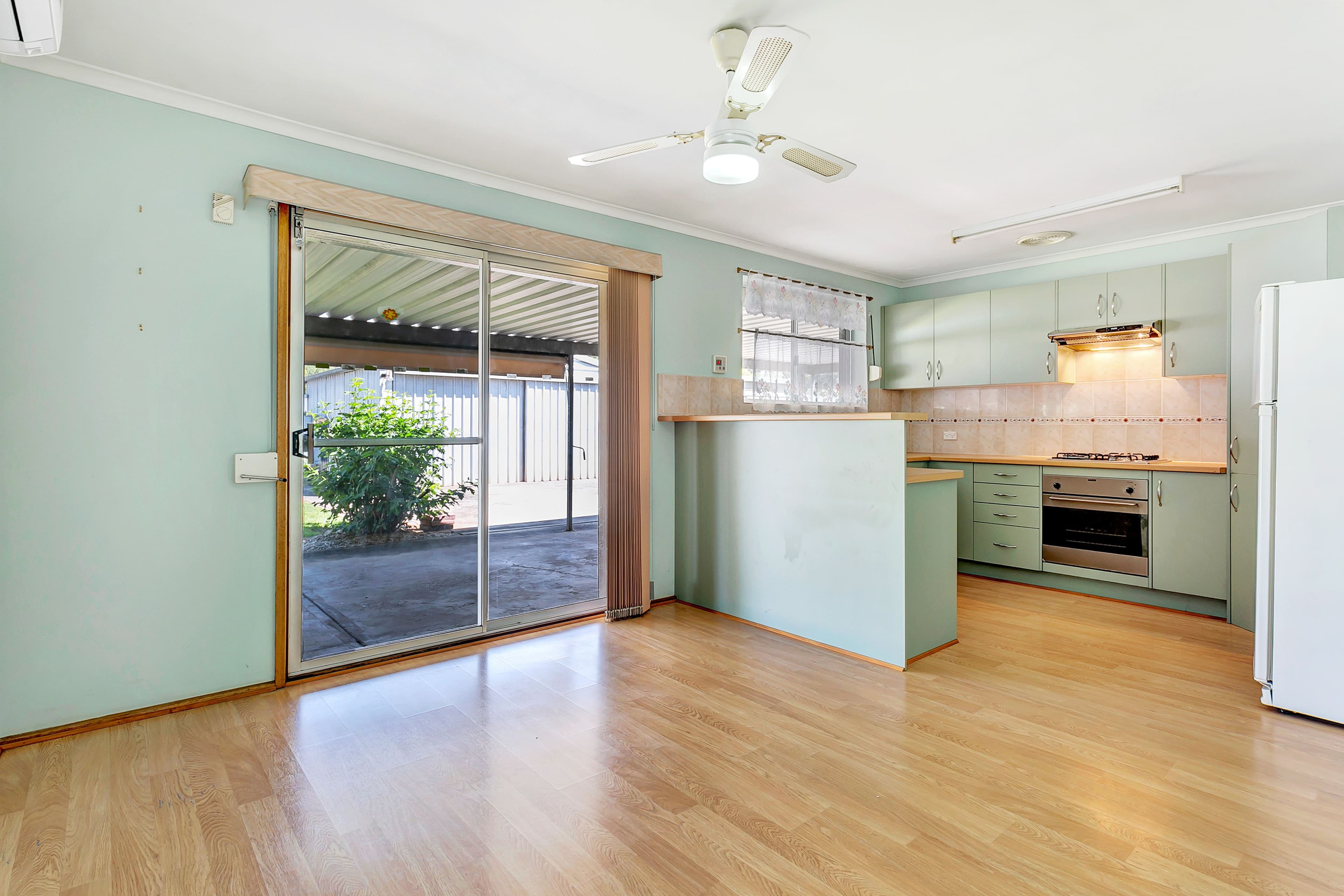 49 Browning Crescent, Parafield Gardens SA 5107, Parafield Gardens - Thumbnail 5