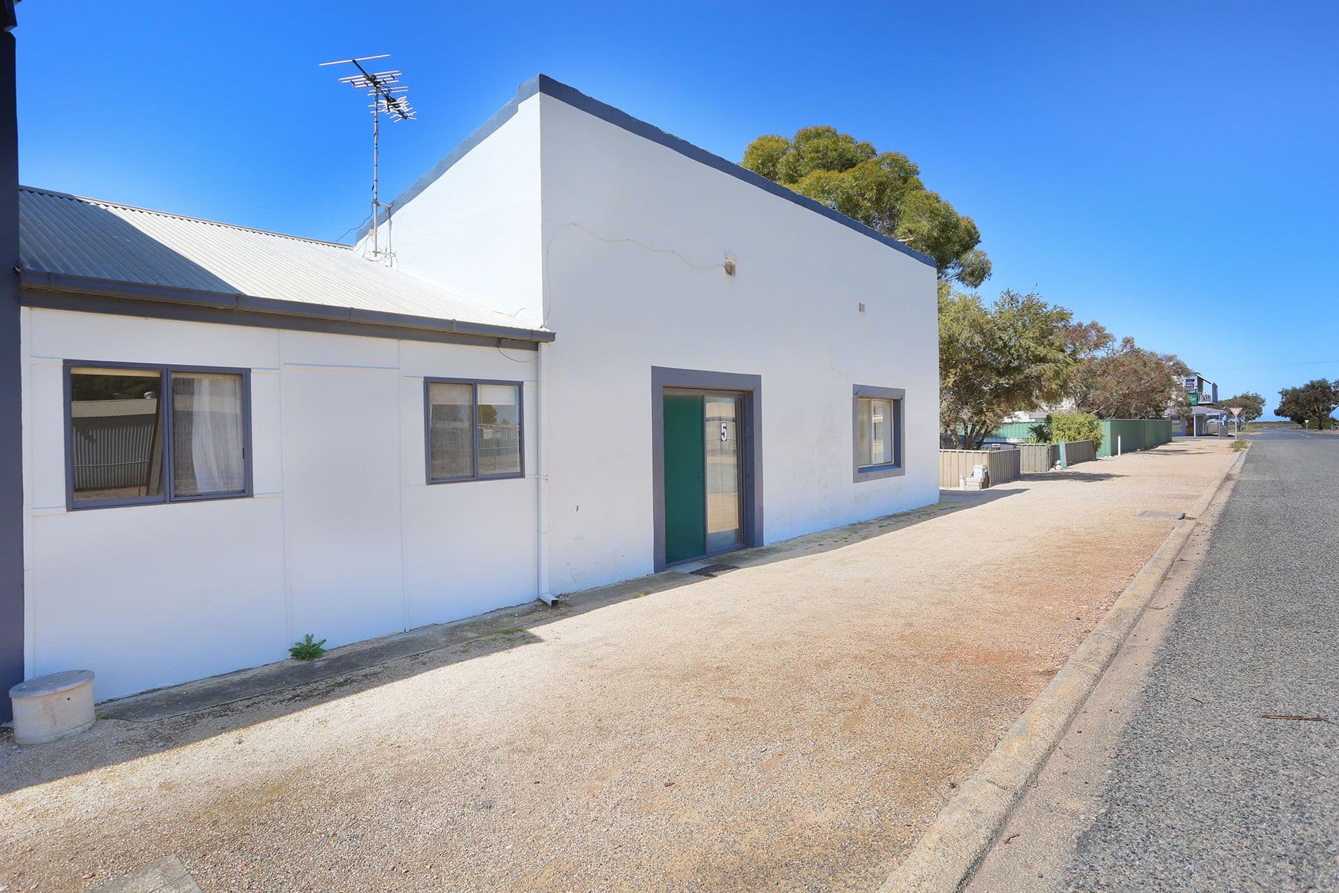 5 West Street, Port Wakefield SA 5550, Port Wakefield - Thumbnail 4