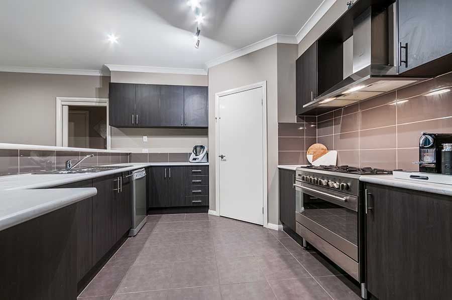 8 Coventry Lane, Craigieburn VIC 3064, Craigieburn - Thumbnail 2