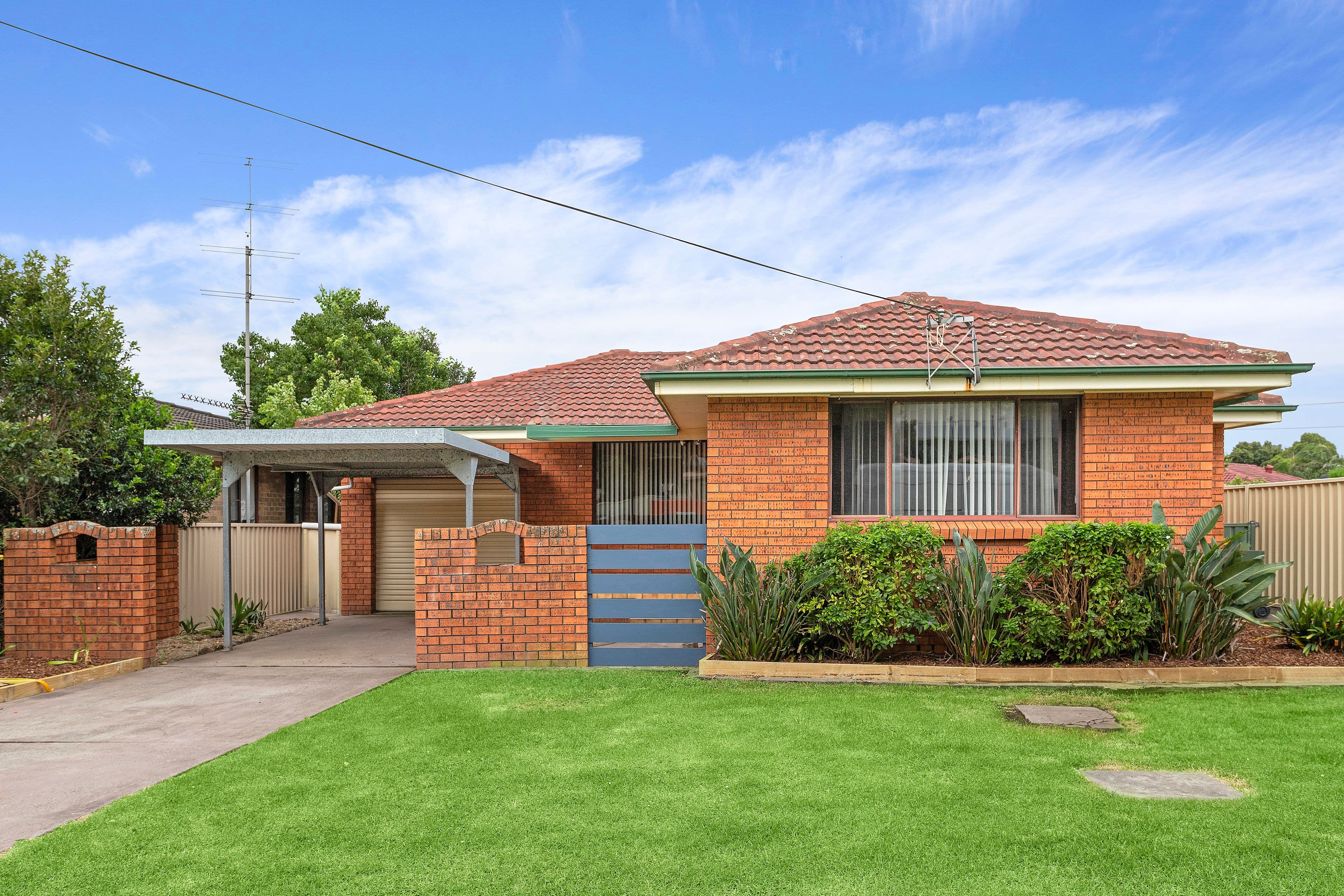 29 Westview Street, Campbelltown NSW 2560, Campbelltown - Thumbnail 2