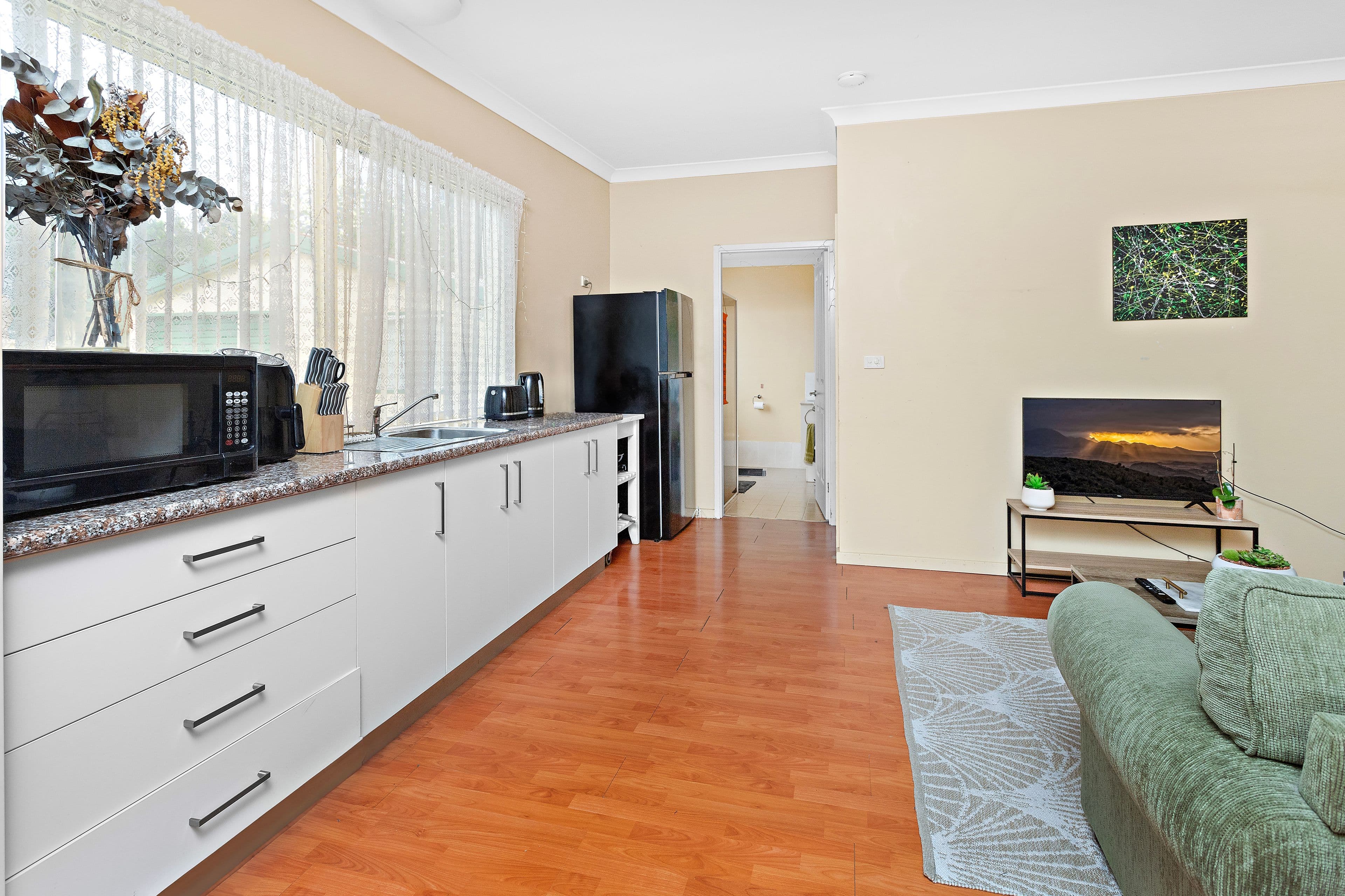 29 Westview Street, Campbelltown NSW 2560, Campbelltown - Thumbnail 4