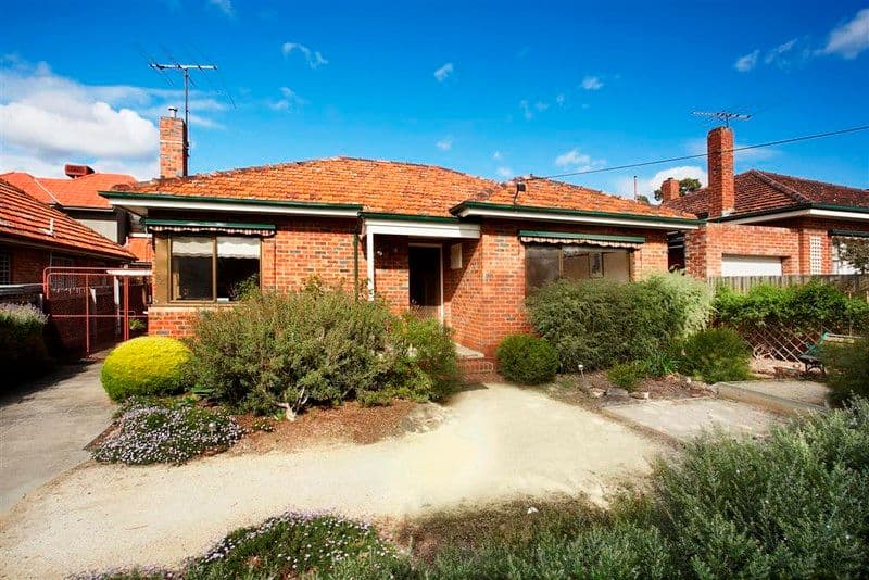 220 Collins Street, THORNBURY VIC 3071, Thornbury - Image 1