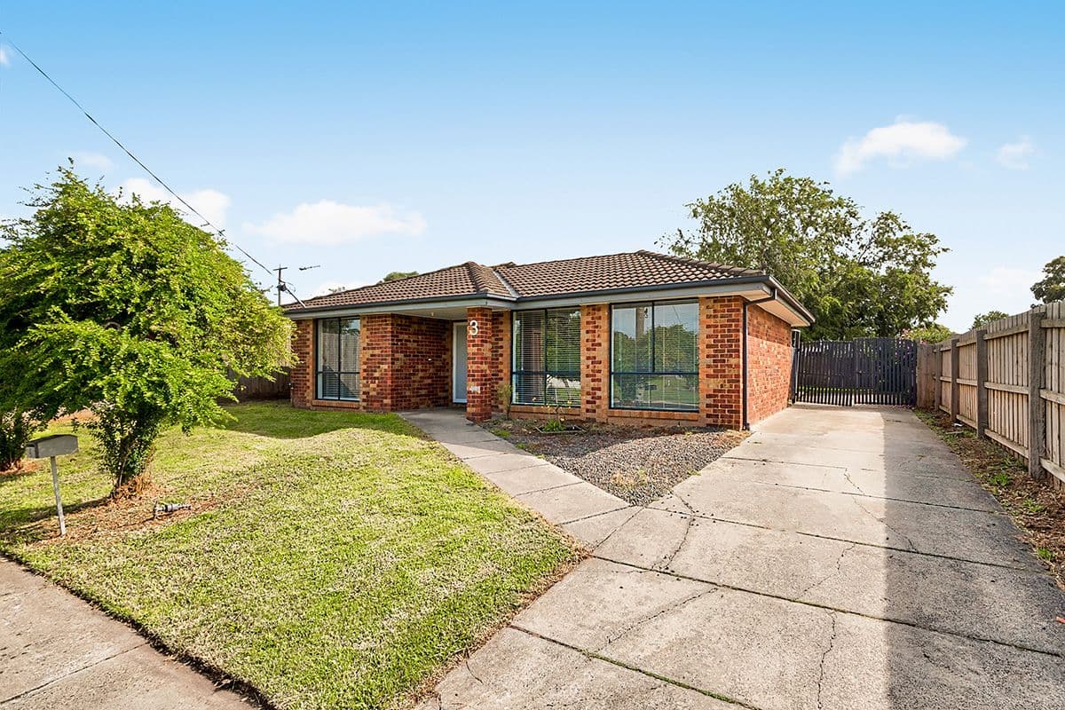 3 Maureen Close, Cranbourne West VIC 3977, Cranbourne West - Image 1