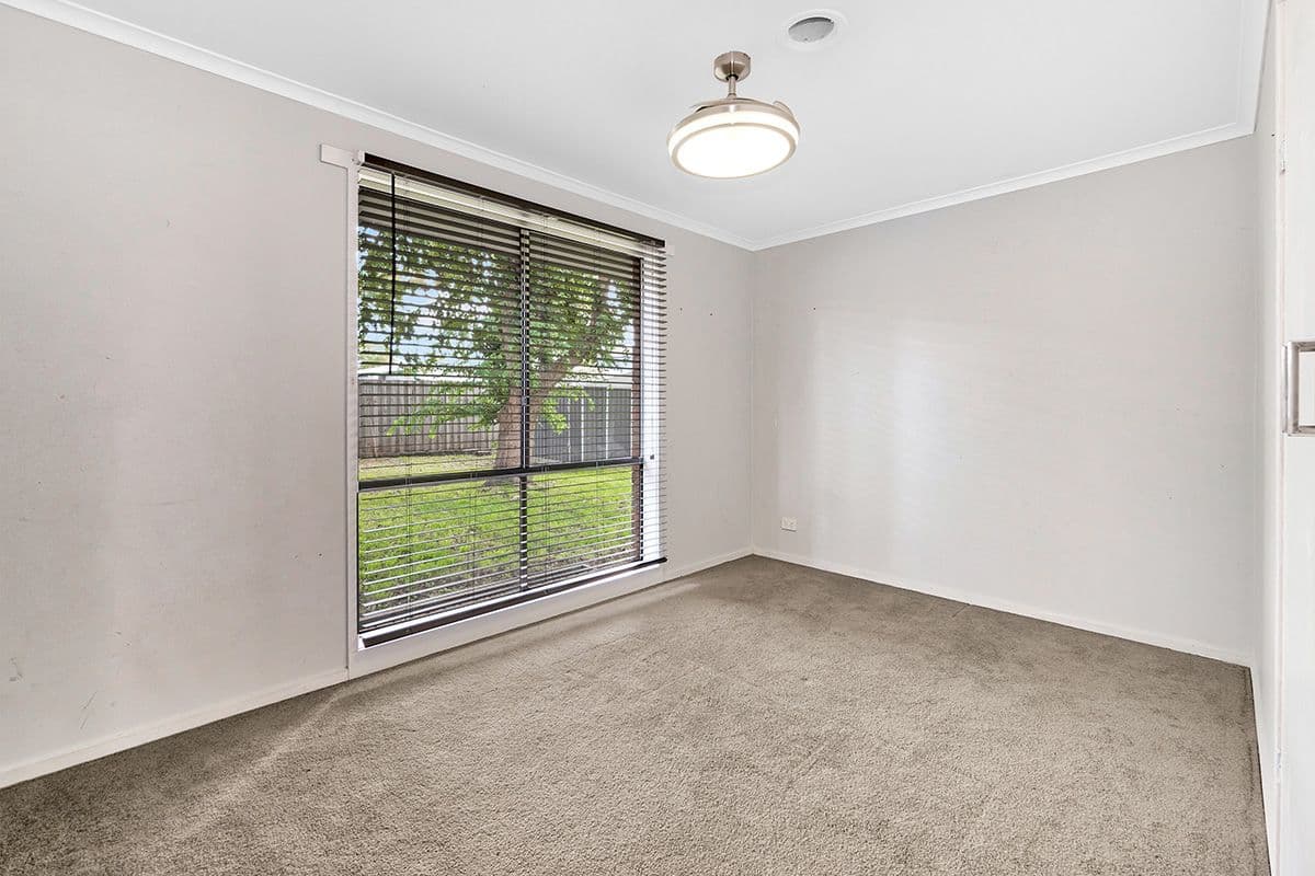 3 Maureen Close, Cranbourne West VIC 3977, Cranbourne West - Thumbnail 8