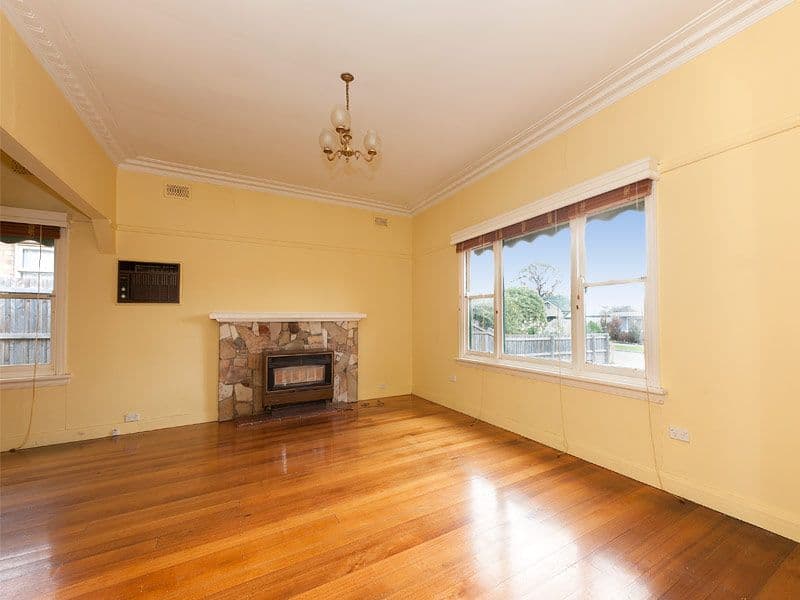 18 Farleigh Avenue, BURWOOD VIC 3125, Burwood - Thumbnail 3