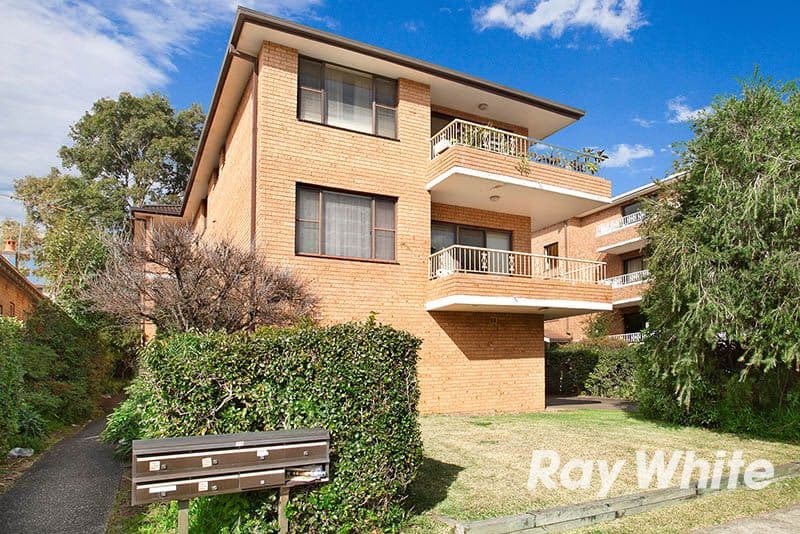 17 Dalcassia Street, HURSTVILLE NSW 2220, Hurstville - Image 1