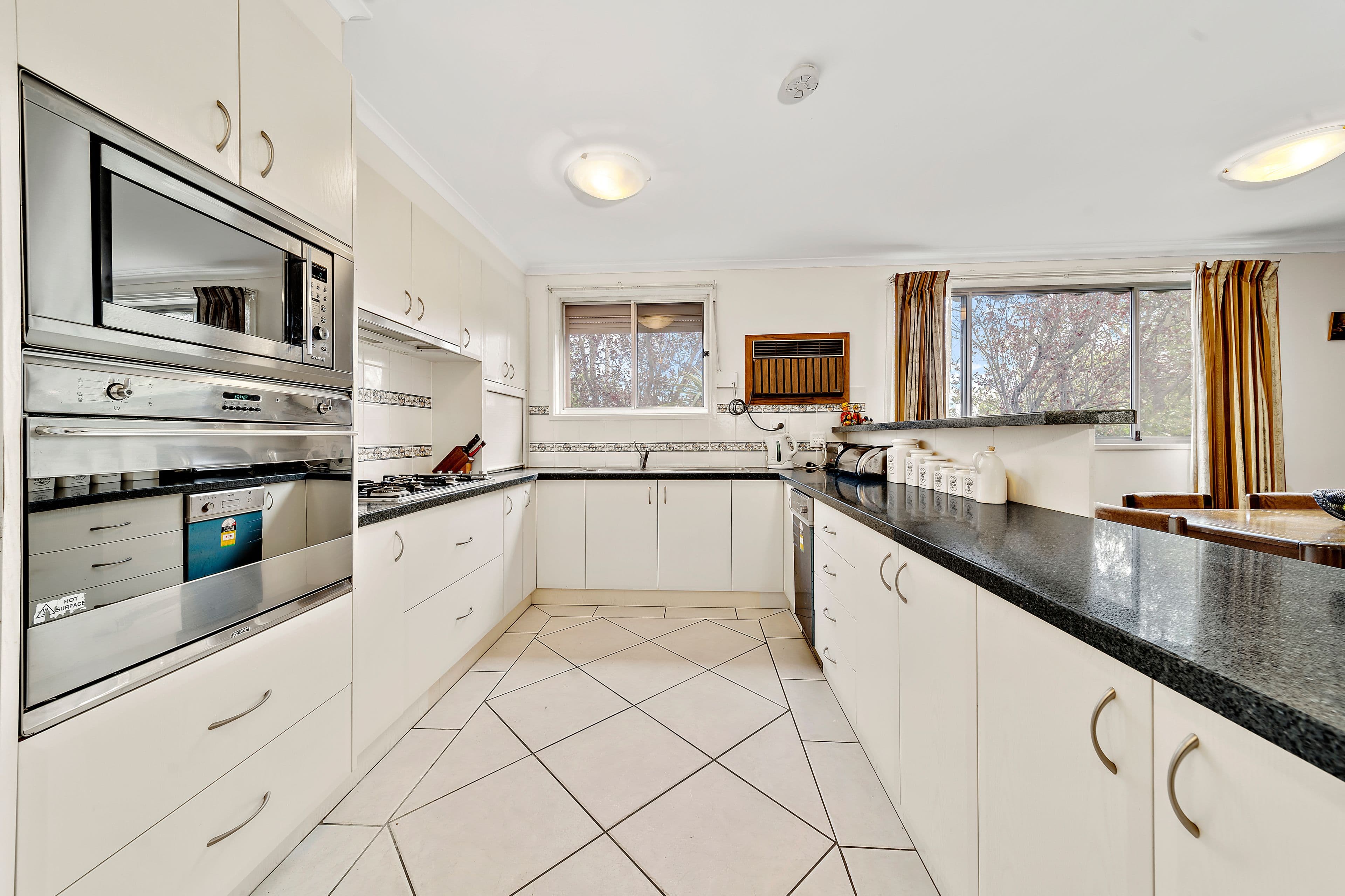 57 Jensen Street, Hughes ACT 2605, Hughes - Thumbnail 6