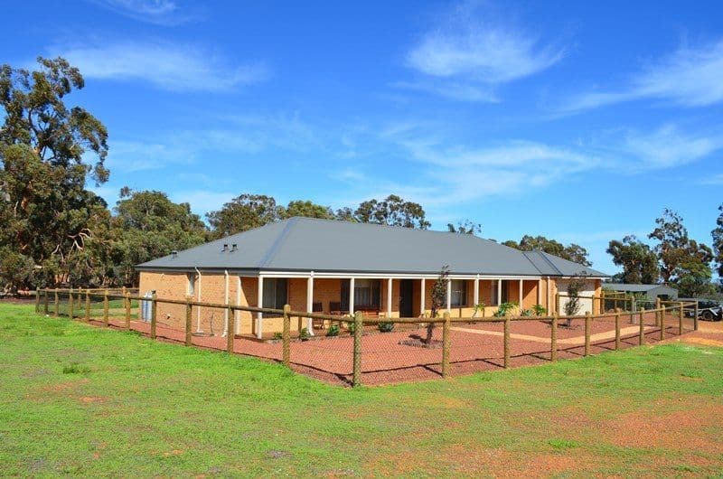 28 ROSELLA Way, Lower Chittering WA 6084, Lower Chittering - Image 1